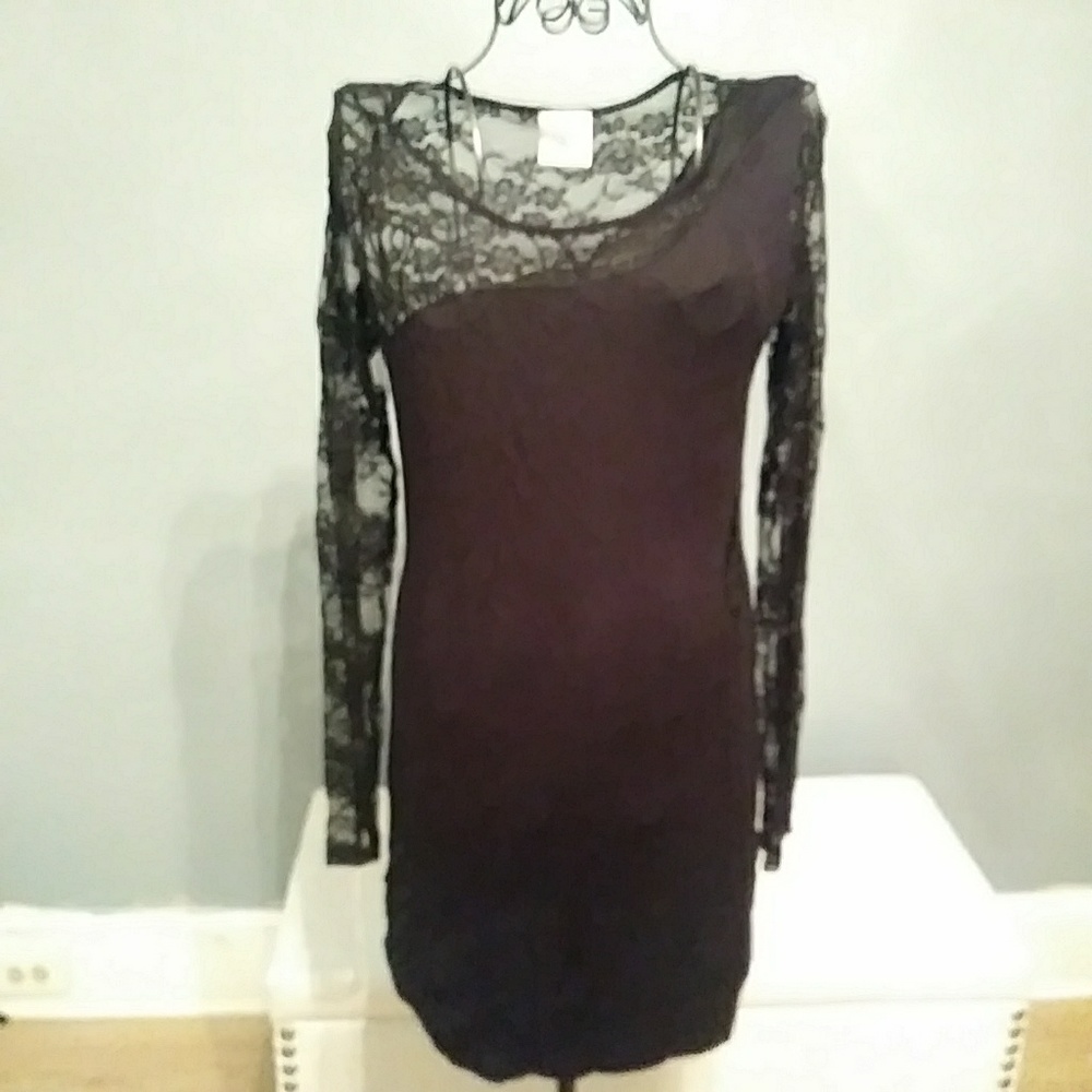 Laughing Doll Stretch knit LBD